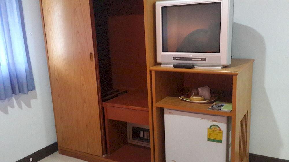 Silla Patong Hostel Eksteriør billede